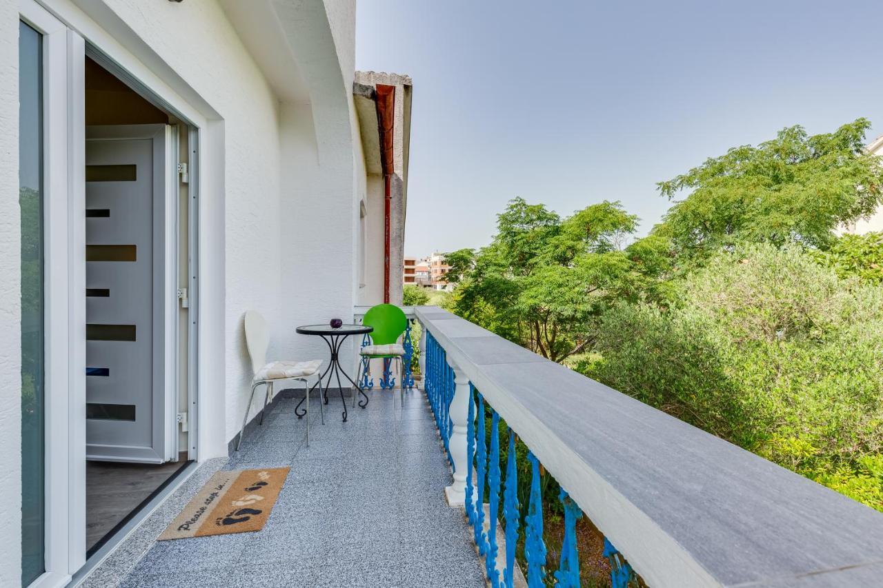 Apartment A & J Petrcane Exterior photo